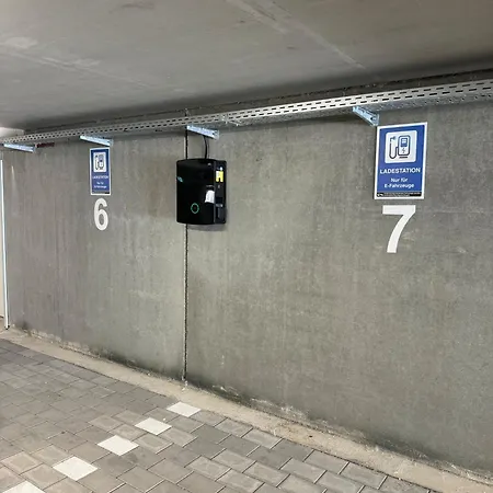 Lijo, Bei Basel Hotel