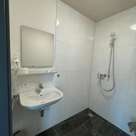 Hotel Lijo, Bei Basel *