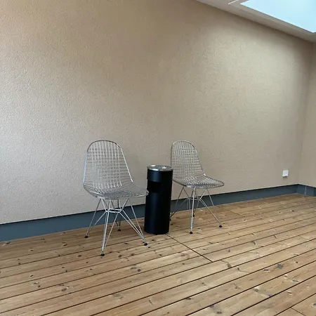 Hotel Lijo, Bei Basel