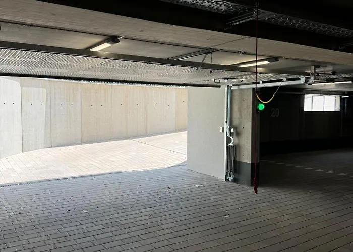 Hotel Lijo, Bei Basel