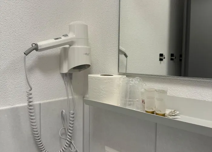 Lijo, Bei Basel Hotel